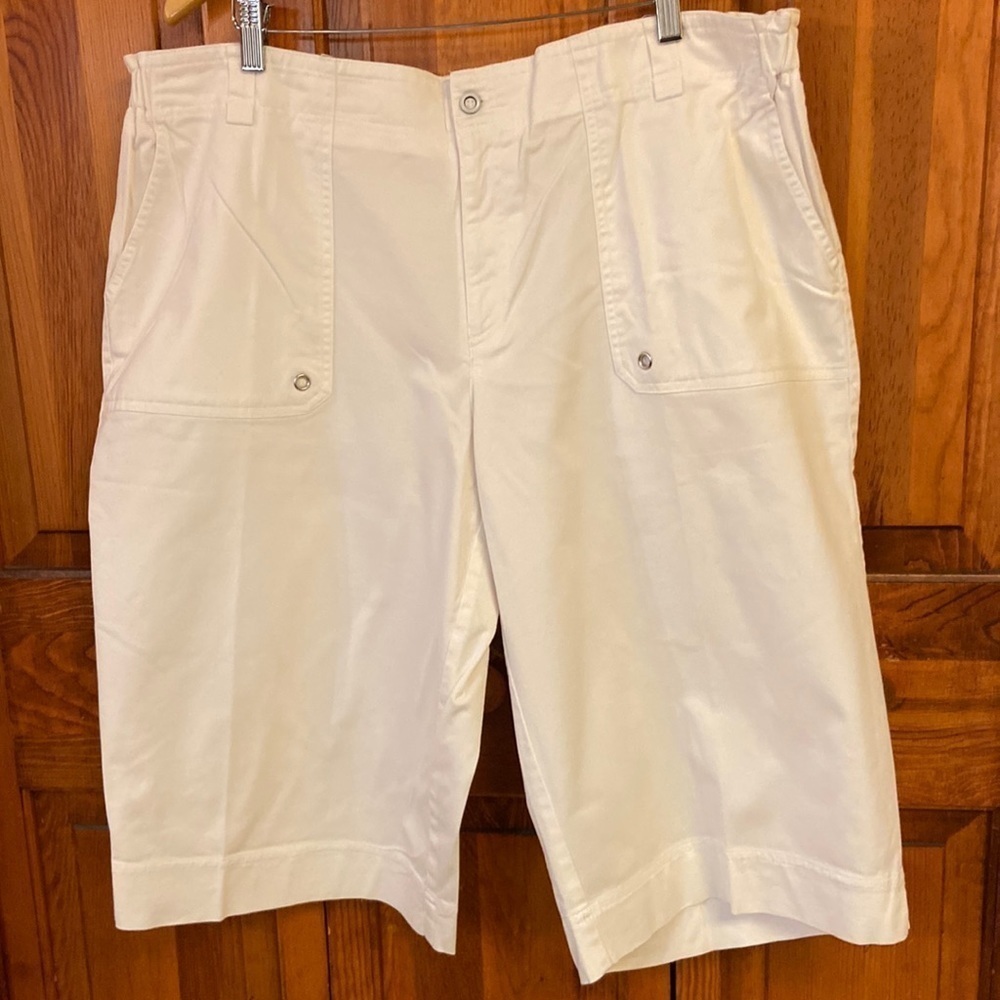 Sag Harbor White Jean Shorts Size 20W Preowned